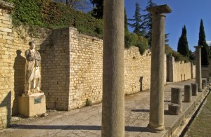 La scoperta del patrimonio hotel le beffroi vaison la romaine